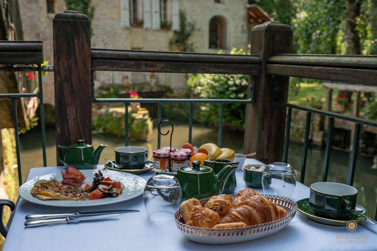 Hotel Moulin Du Val De Seugne Mosnac  Zewnętrze zdjęcie